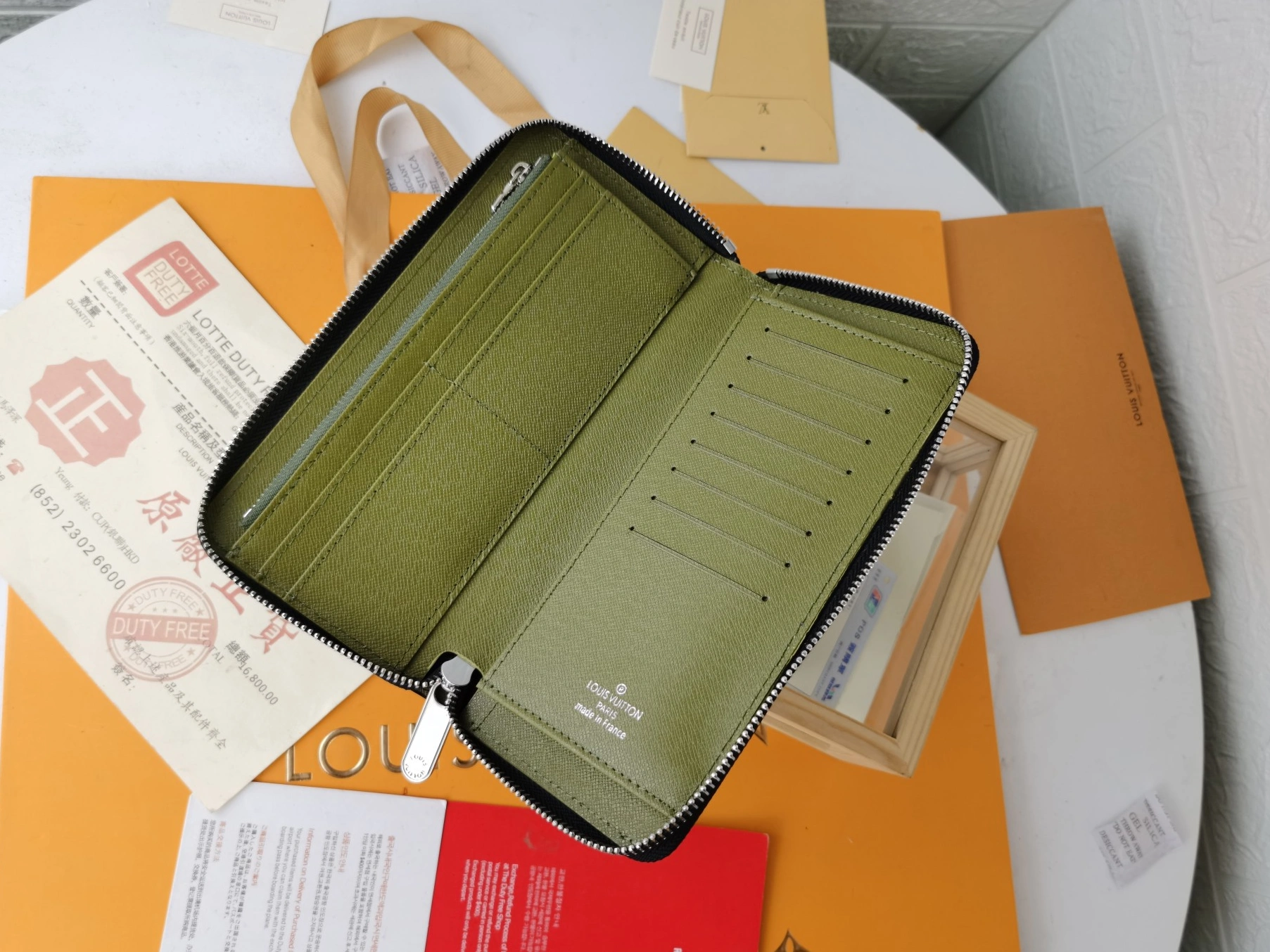 Reliable 1525 Louis Vuitton LV Card Case For Unisex