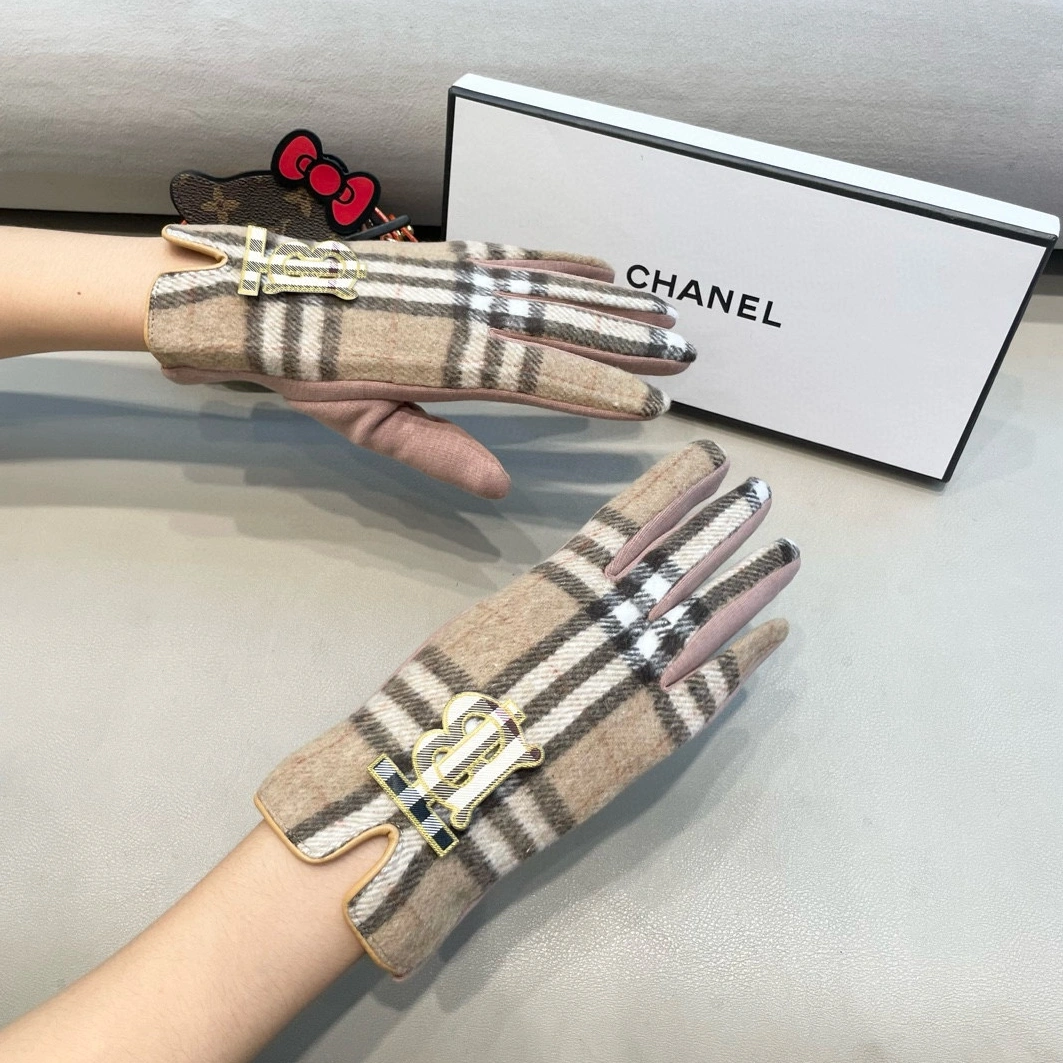 Reliable 1581 Burberry Gloves