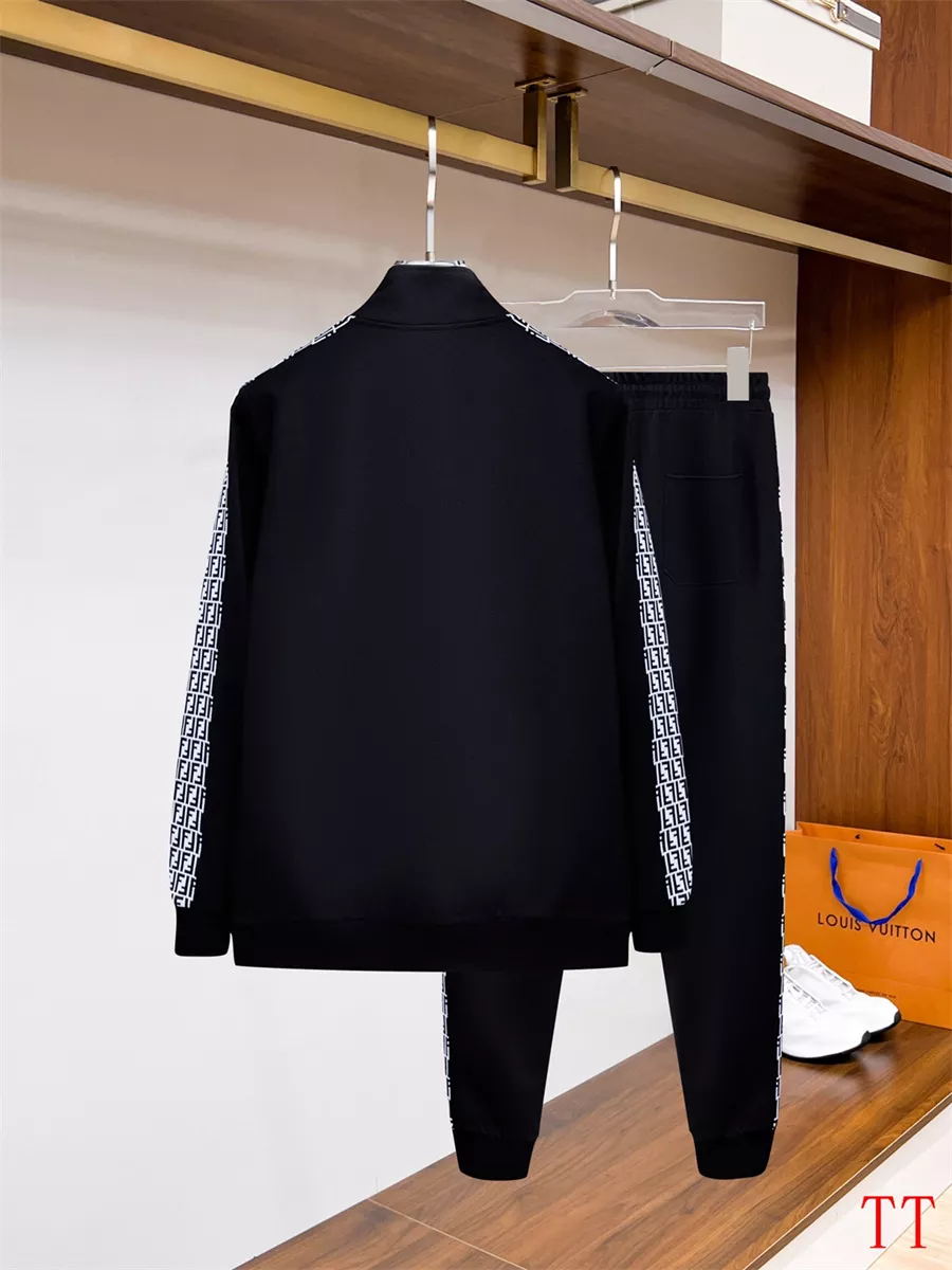 Reliable 1661 Fendi Tracksuits Long Sleeved For Men
