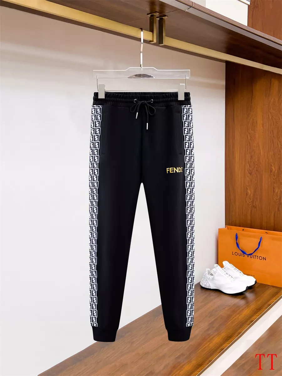 Reliable 1661 Fendi Tracksuits Long Sleeved For Men