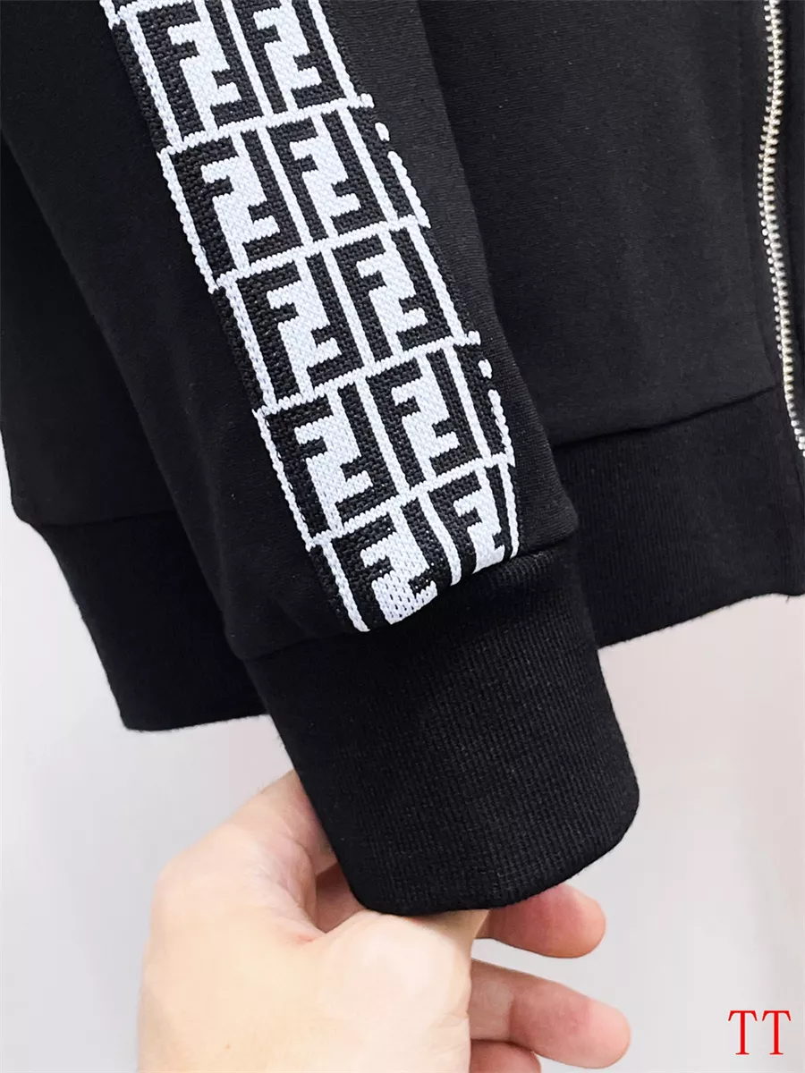 Reliable 1661 Fendi Tracksuits Long Sleeved For Men