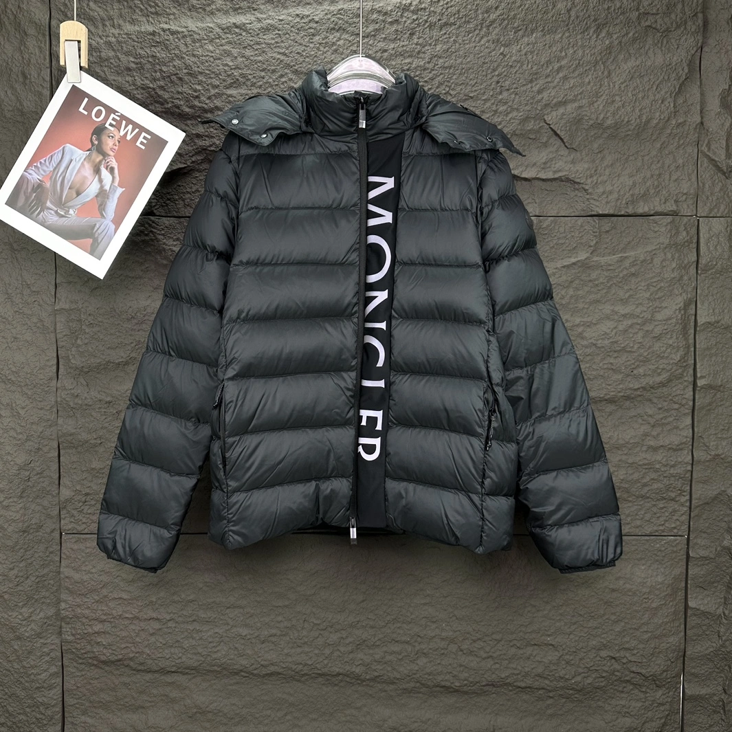 Reliable 1682 Moncler Down Feather Coat Long Sleeved For Unisex