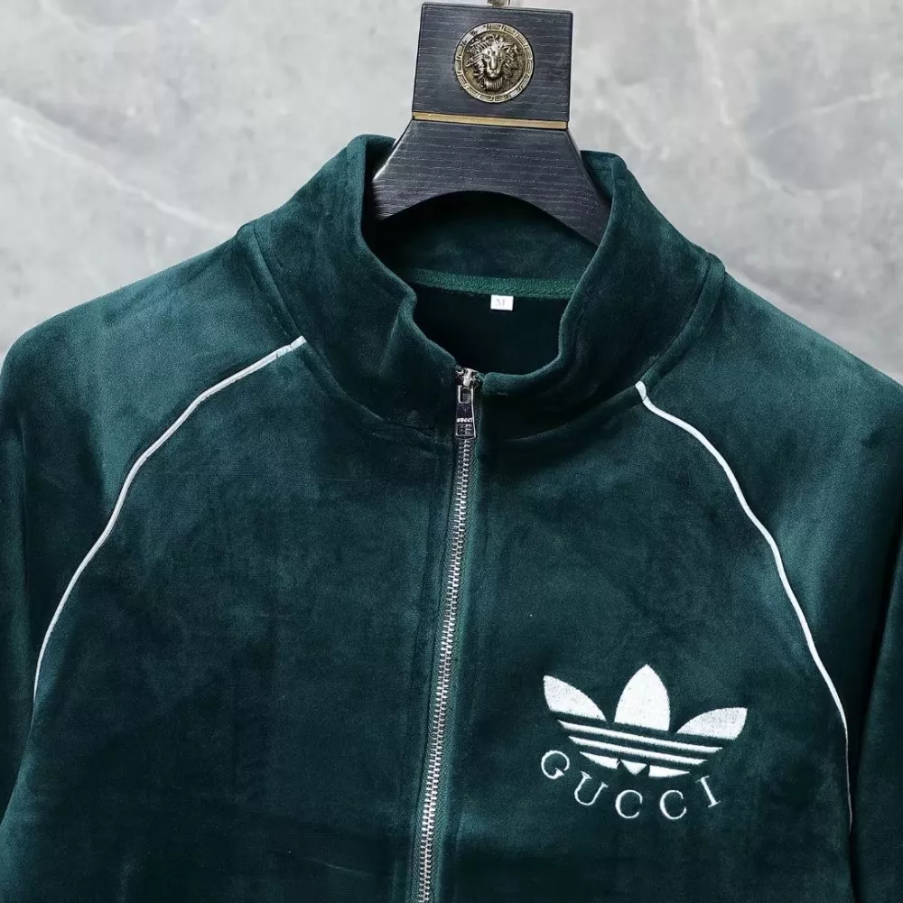 Reliable 1688 Gucci Tracksuits Long Sleeved For Men