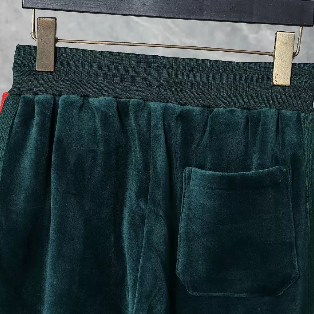 Reliable 1688 Gucci Tracksuits Long Sleeved For Men