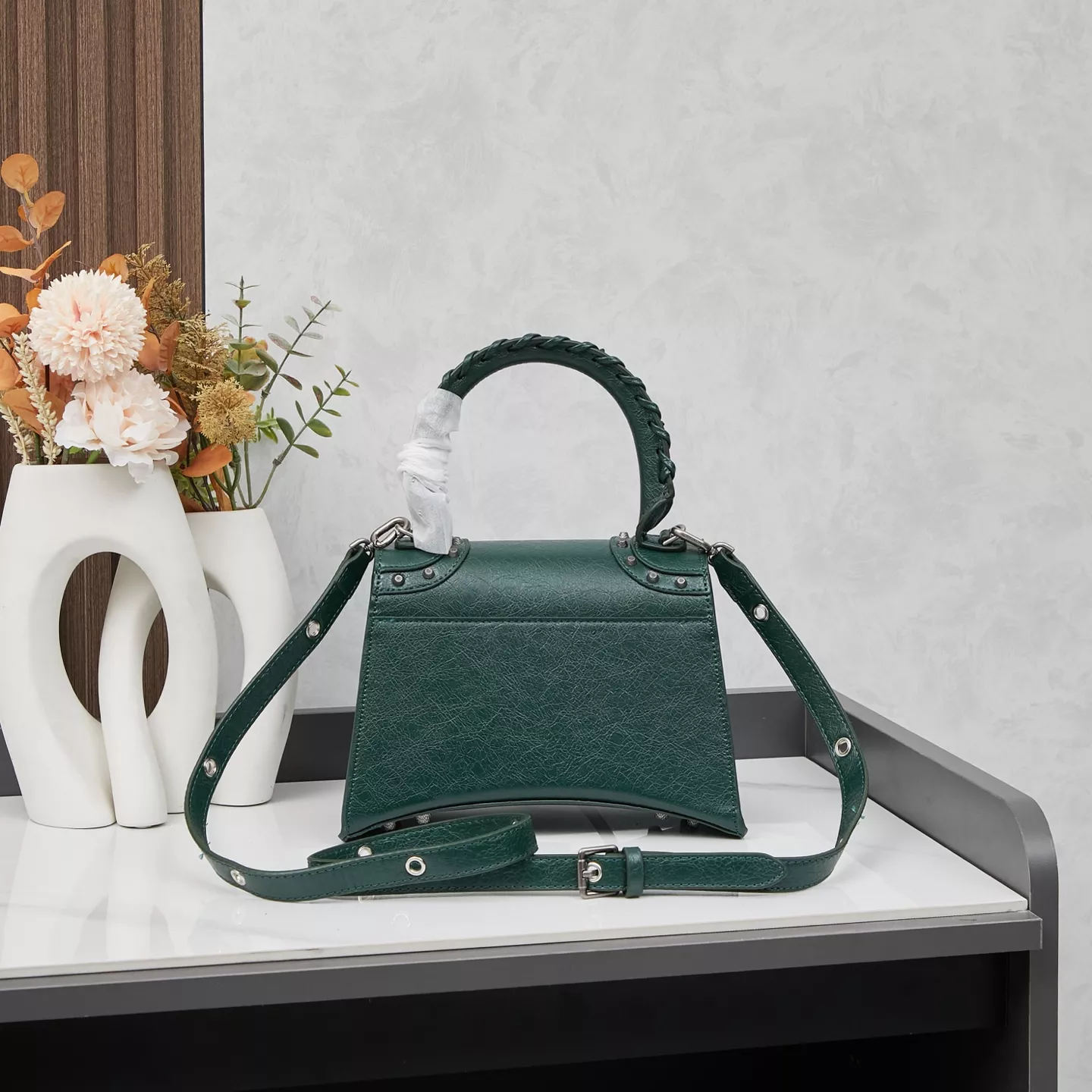 Reliable 1778 Balenciaga AAA Quality Messenger Bags For Women