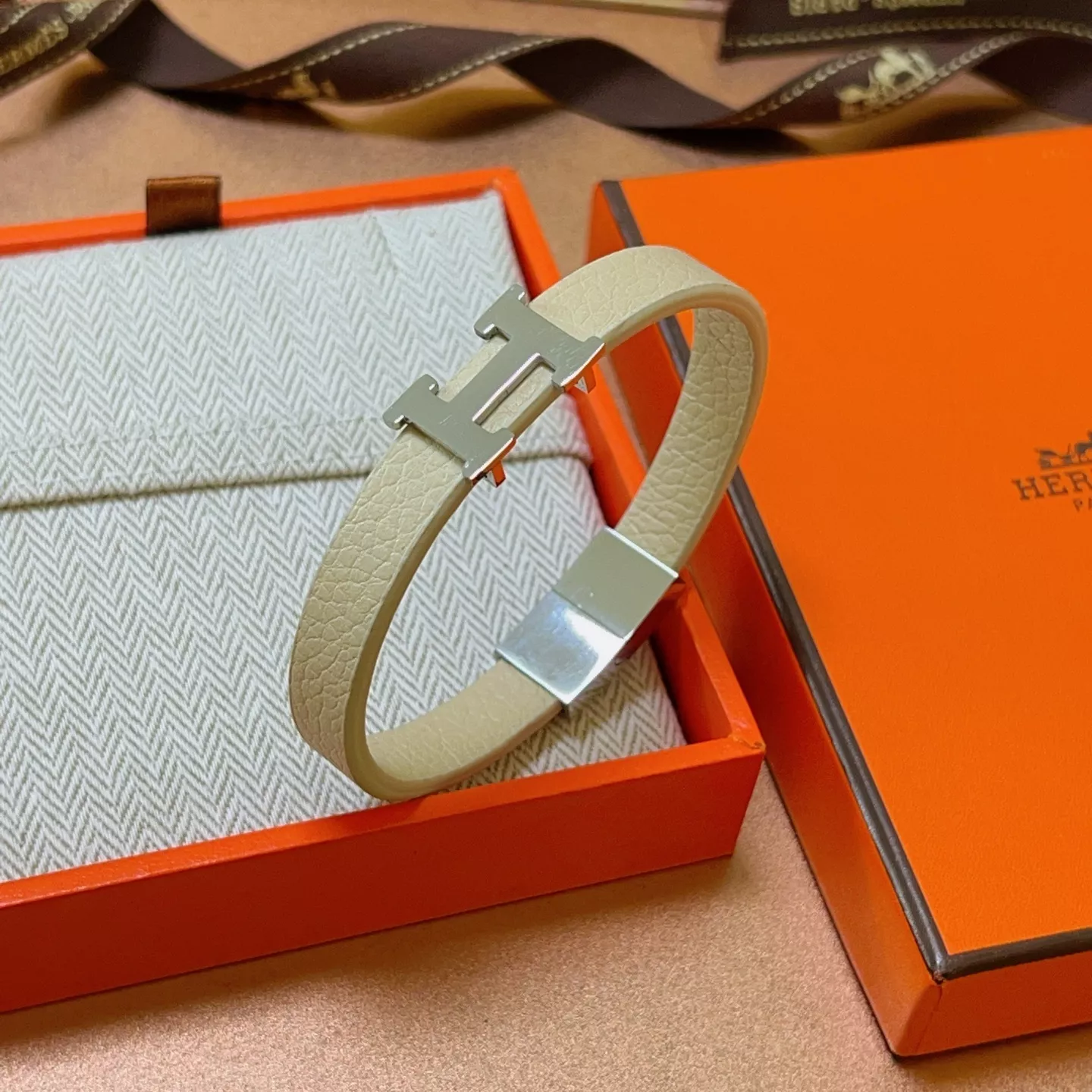 Reliable 1931 Hermes Bracelets
