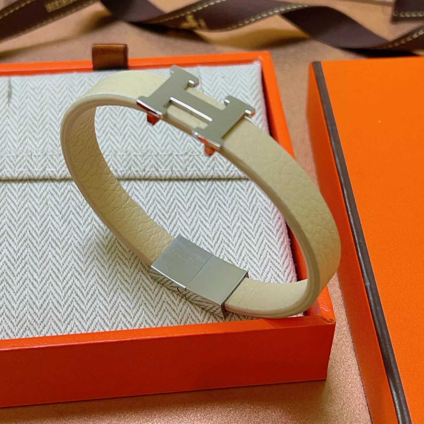 Reliable 1931 Hermes Bracelets