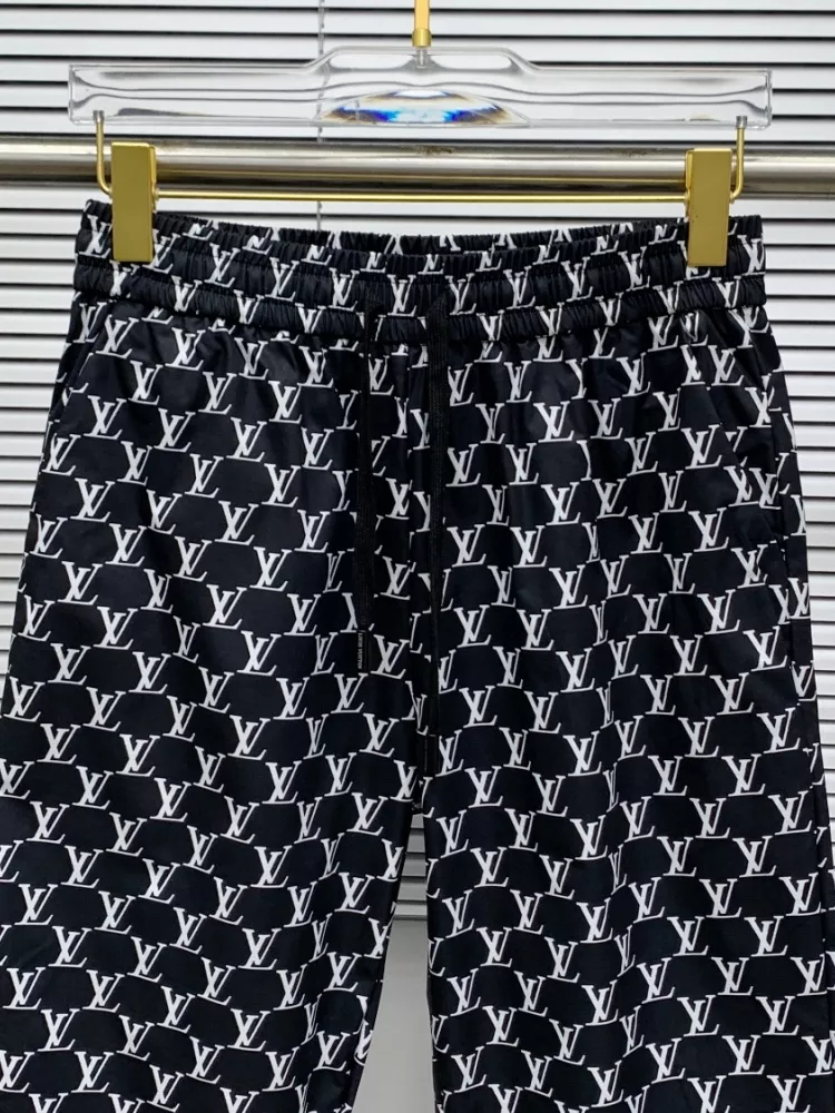 Reliable 2013 Louis Vuitton LV Pants For Men