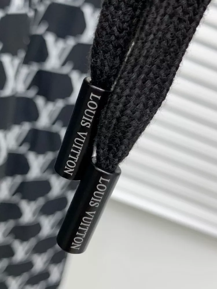 Reliable 2013 Louis Vuitton LV Pants For Men