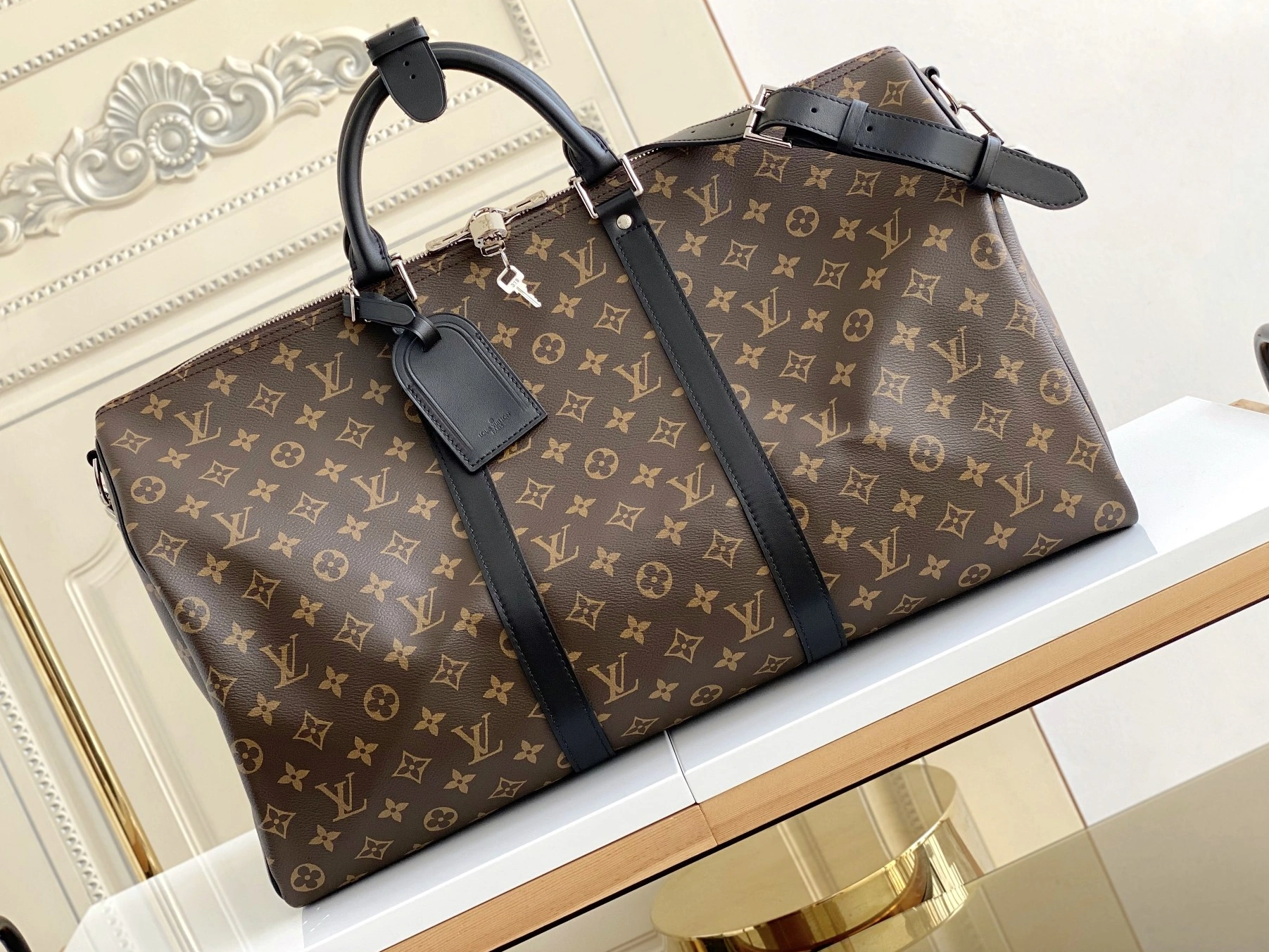 Reliable 2210 Louis Vuitton Travel Bags