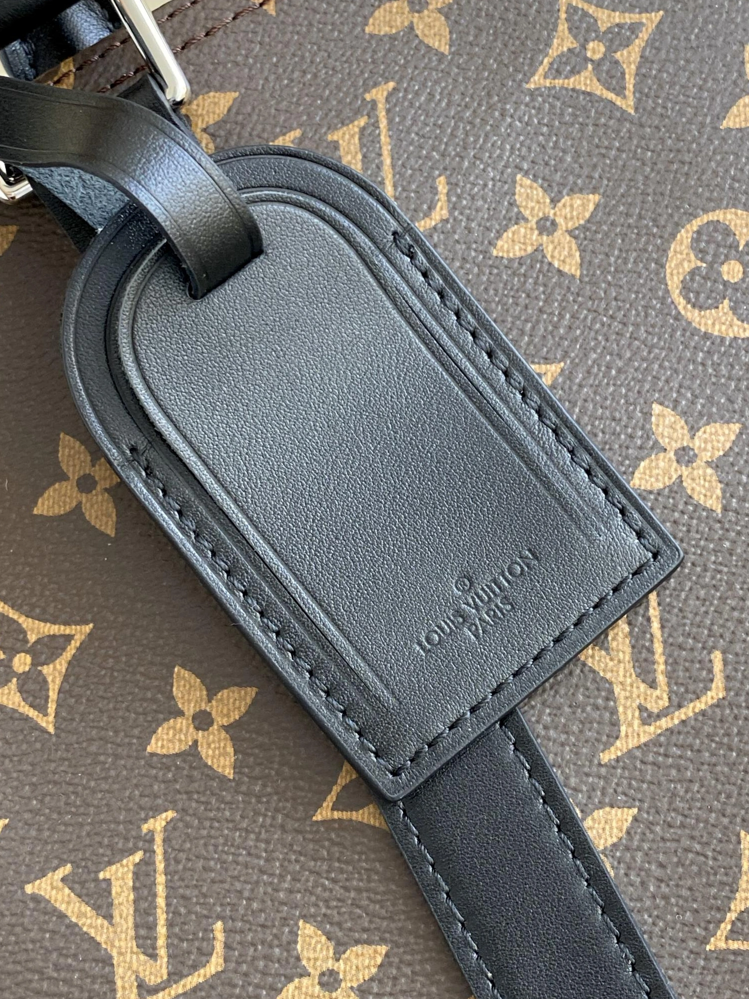 Reliable 2210 Louis Vuitton Travel Bags
