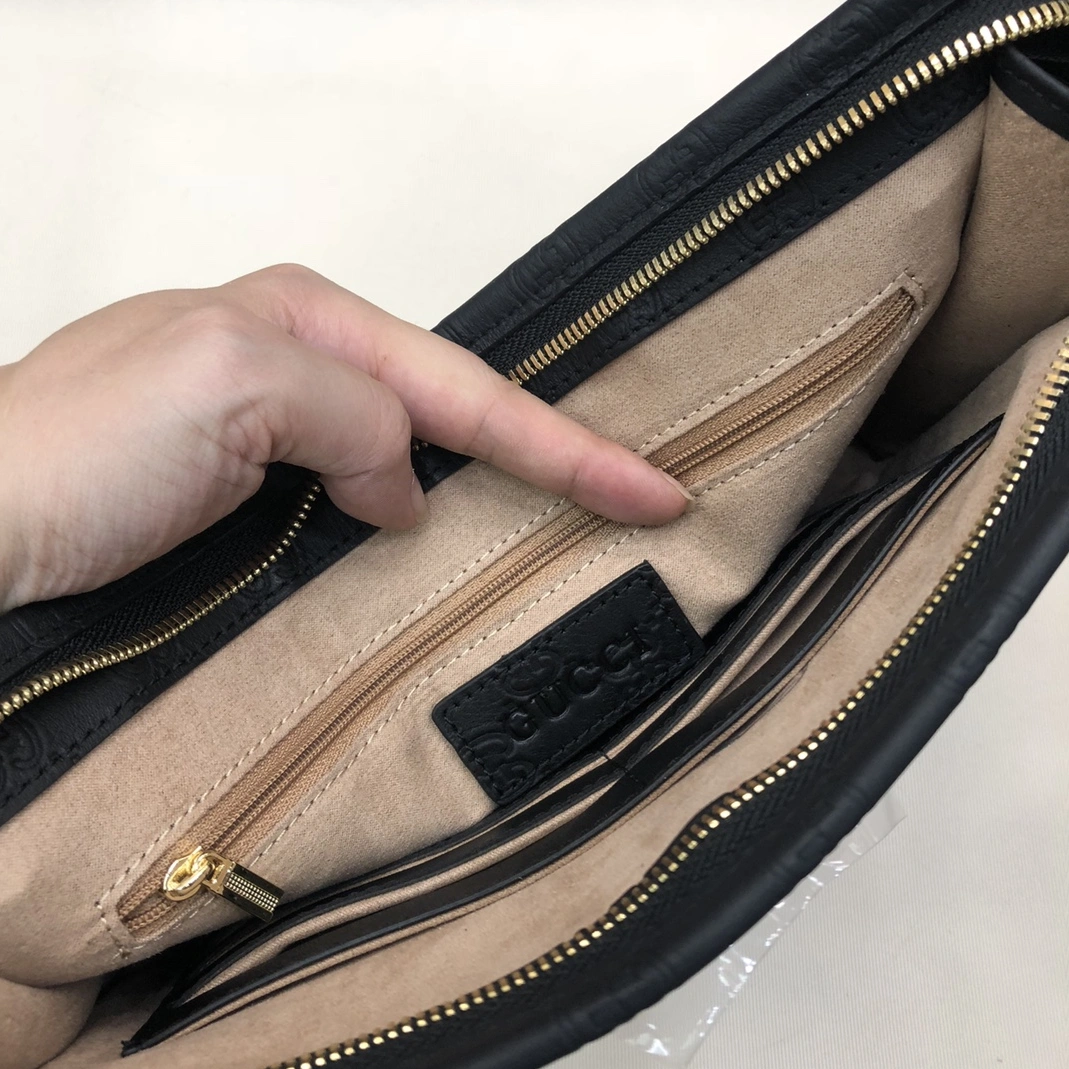 Reliable 2247 Gucci AAA Man Wallets
