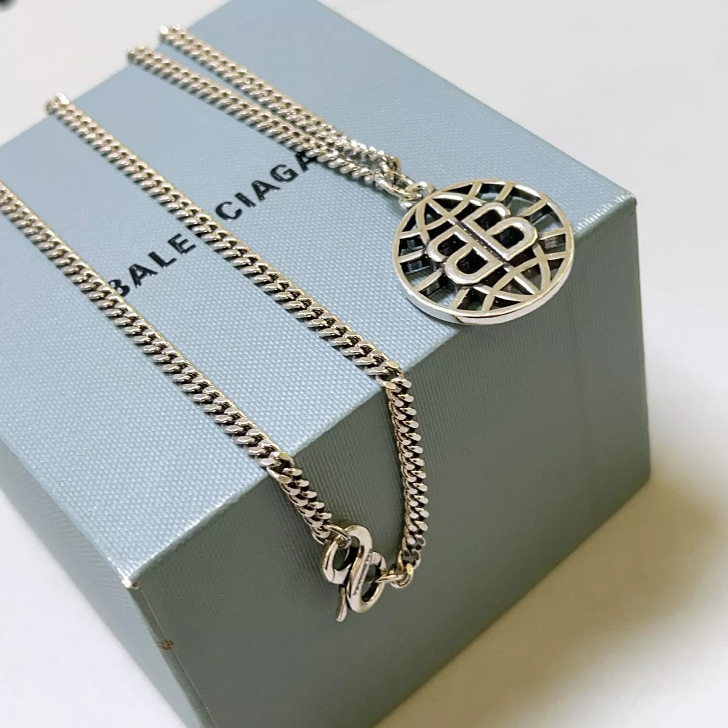 Reliable 2468 Balenciaga Necklaces
