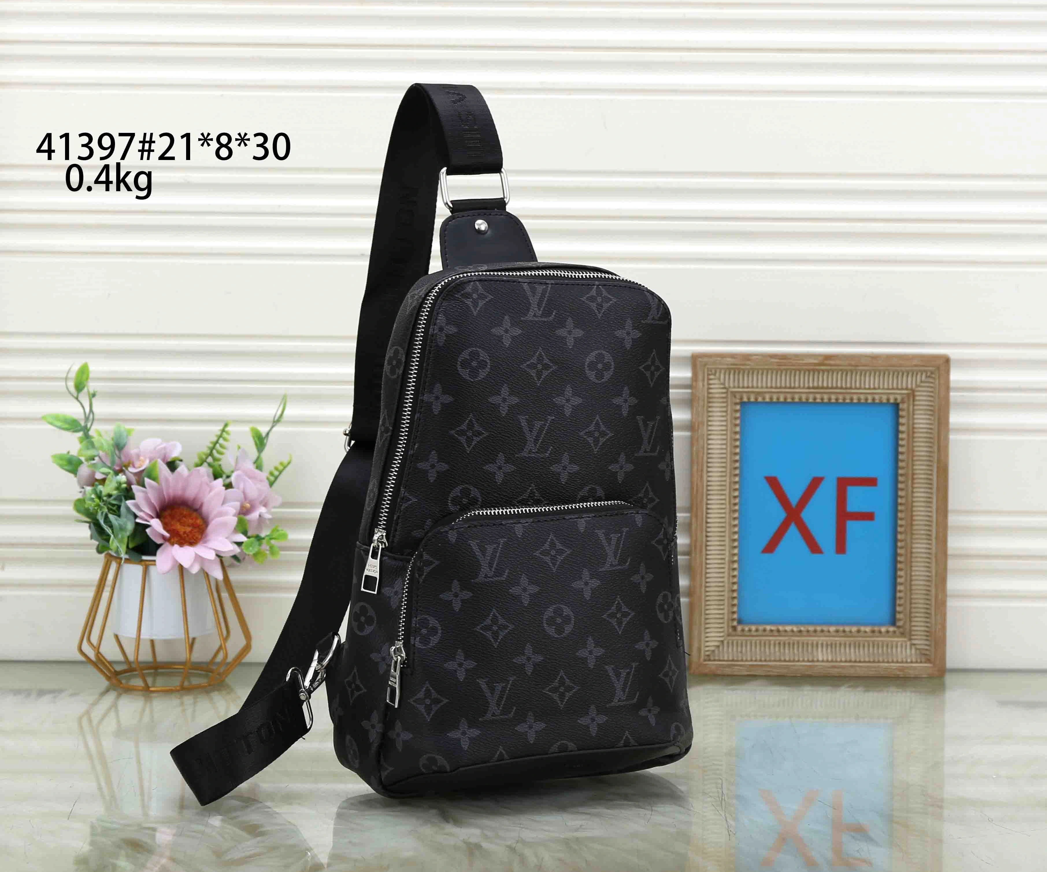 Reliable 2713 Louis Vuitton Messenger Bags For Men