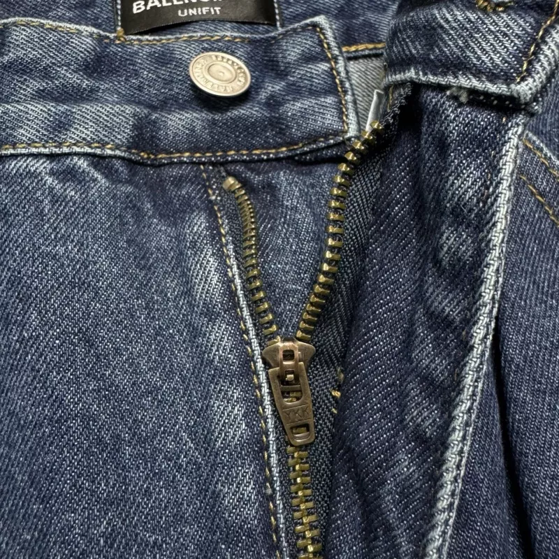 Reliable 273 Balenciaga Jeans For Men