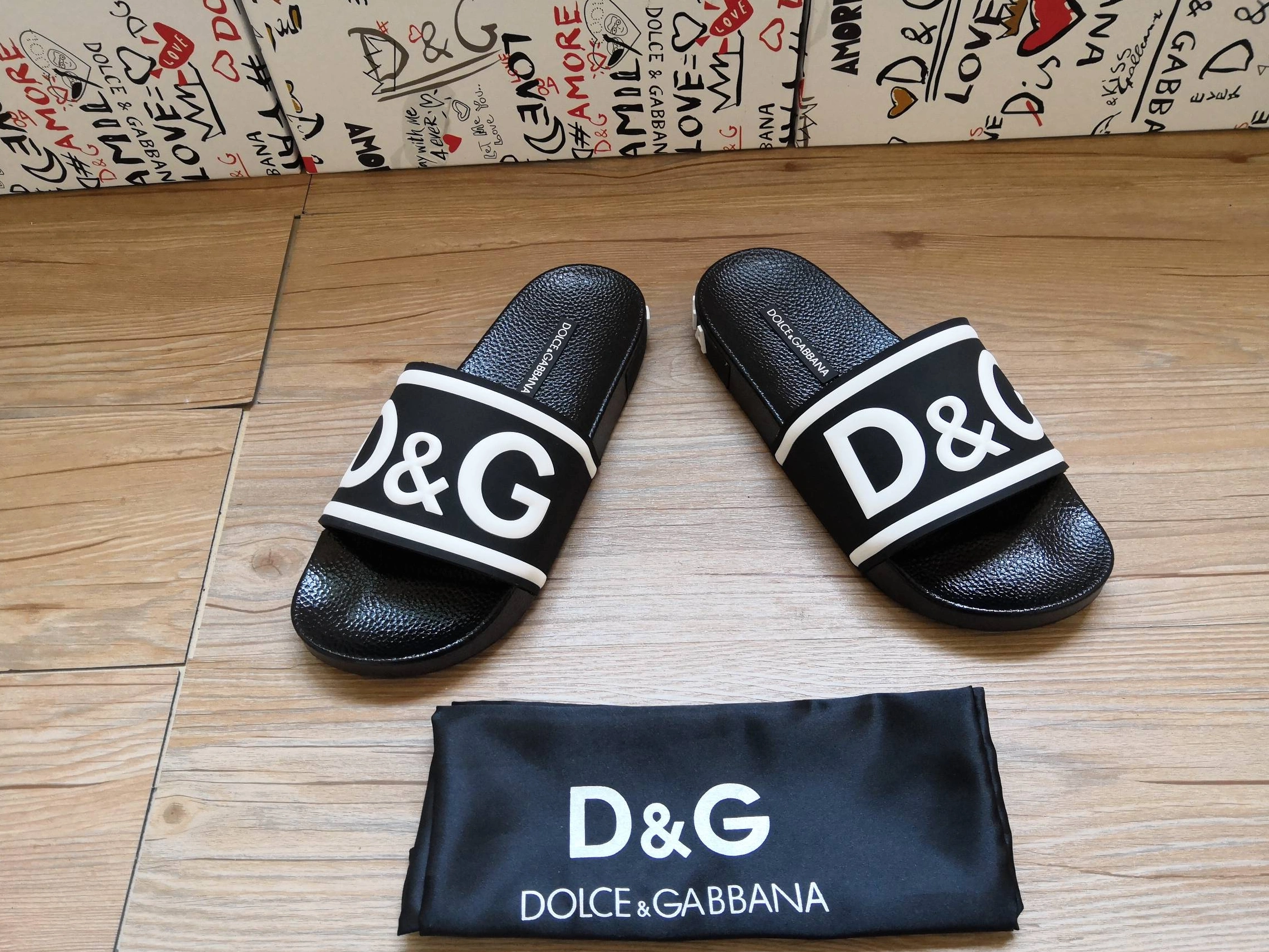 Reliable 2899 Dolce & Gabbana D&G Slippers For Men