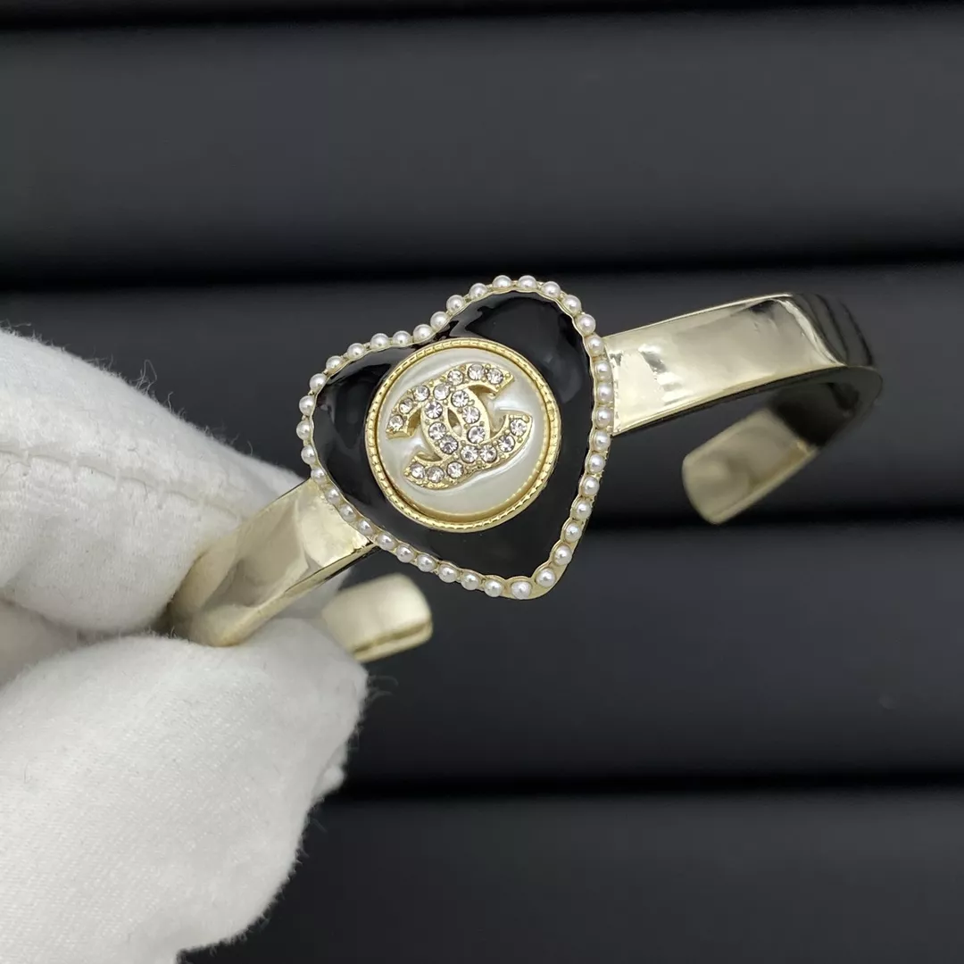 Reliable 2913 Chanel Bracelets