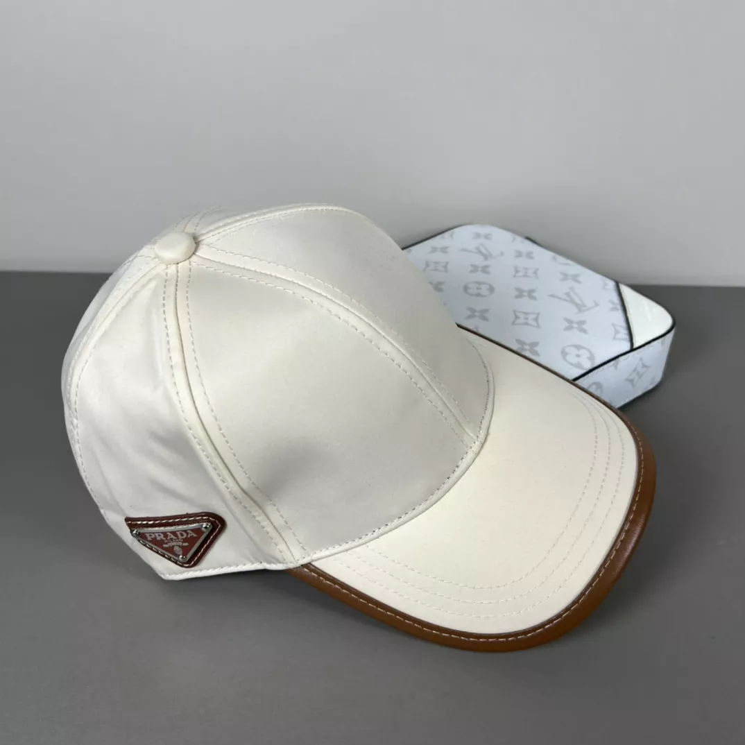 Reliable 2916 Prada Caps