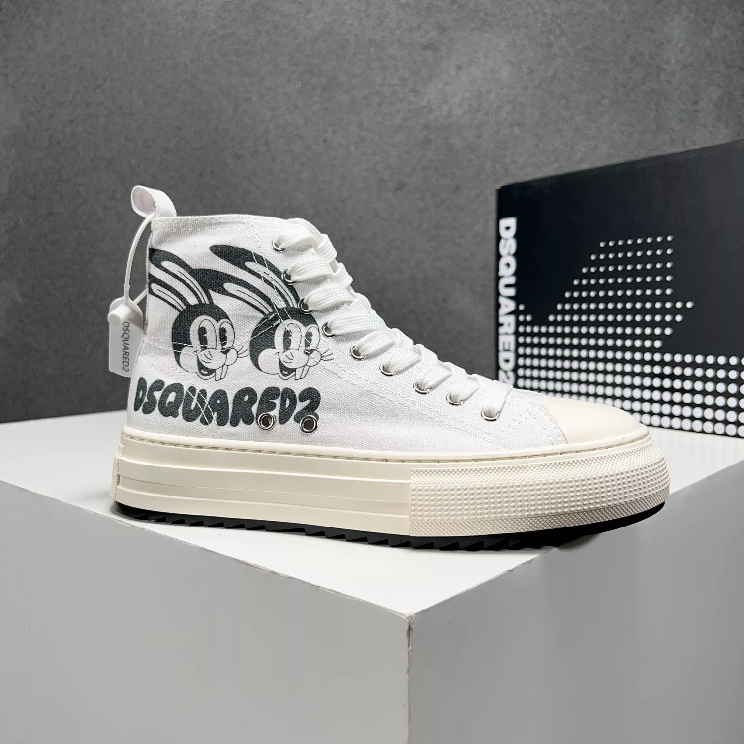 Reliable 2950 Dsquared High Tops Shoes For Men