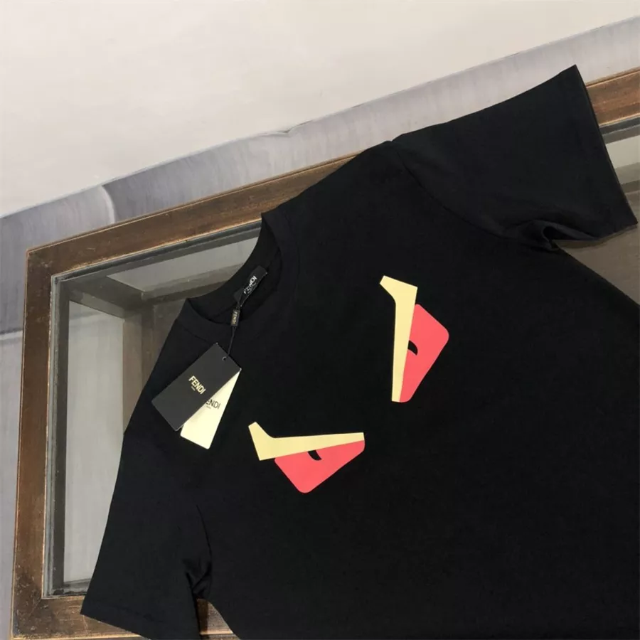 Reliable 2967 Fendi T-Shirts Short Sleeved For Unisex