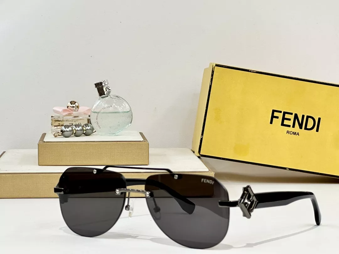 Reliable 2985 Fendi AAA Quality Sunglasses
