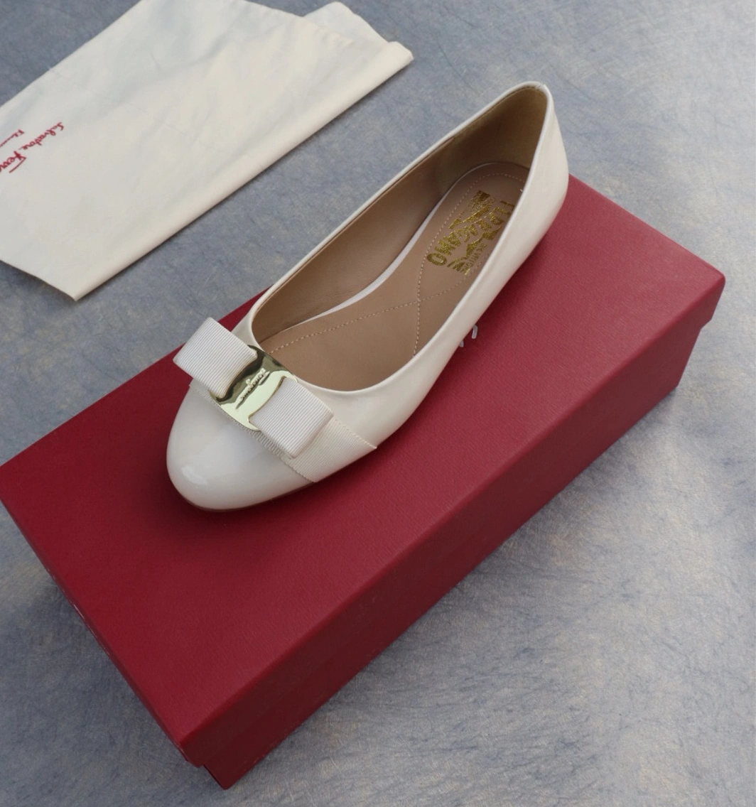 Reliable 3190 Salvatore Ferragamo Flat Shoes For Women