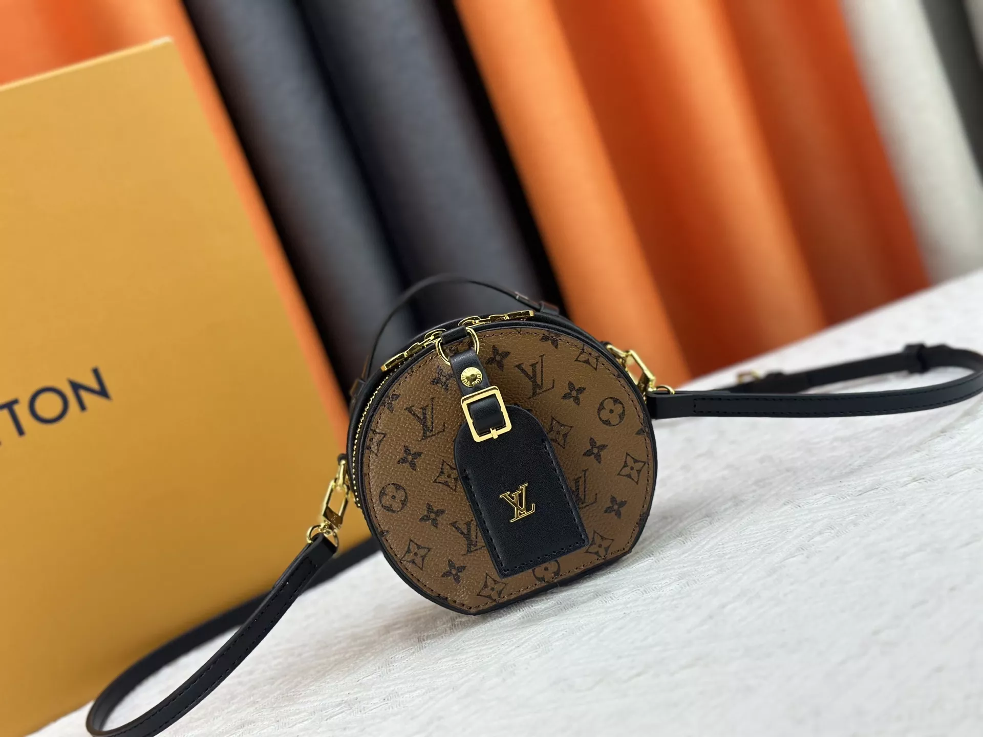 Reliable 3398 Louis Vuitton AAA Quality Messenger Bags For Women