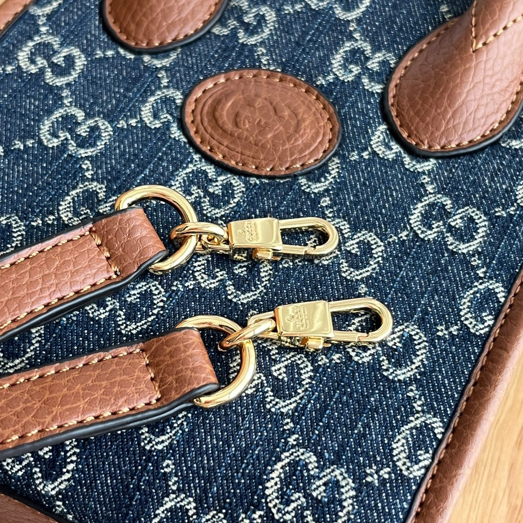 Reliable 3787 Gucci AAA Quality Messenger Bags For Women