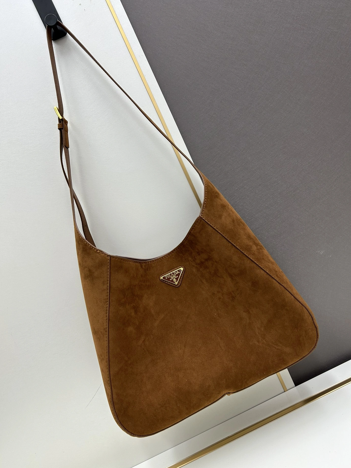 Reliable 385 Prada AAA Quality Shoulder Bags For Women