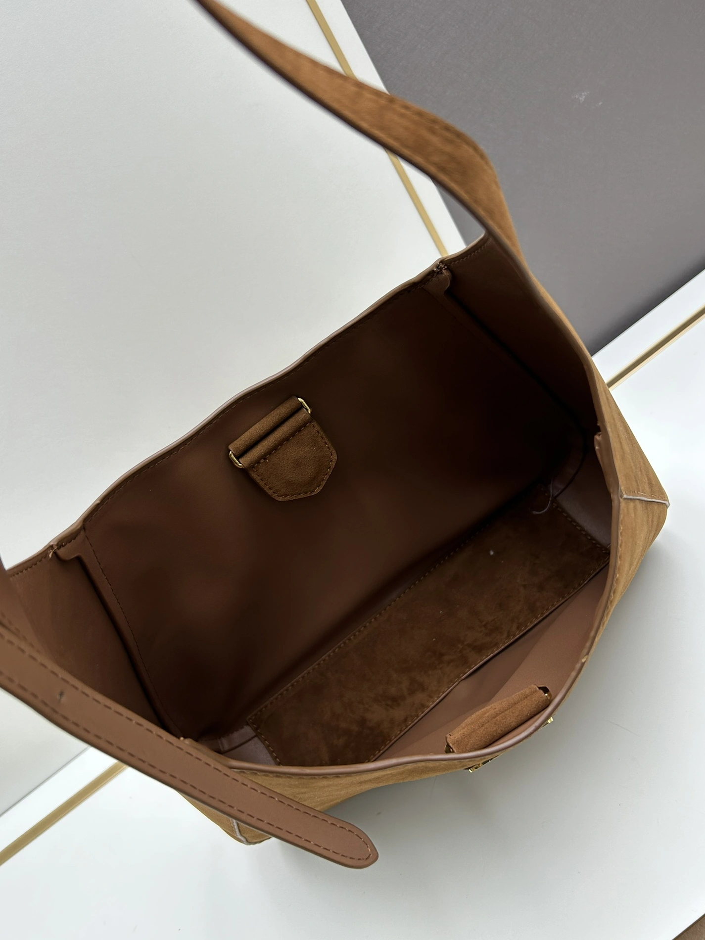 Reliable 385 Prada AAA Quality Shoulder Bags For Women