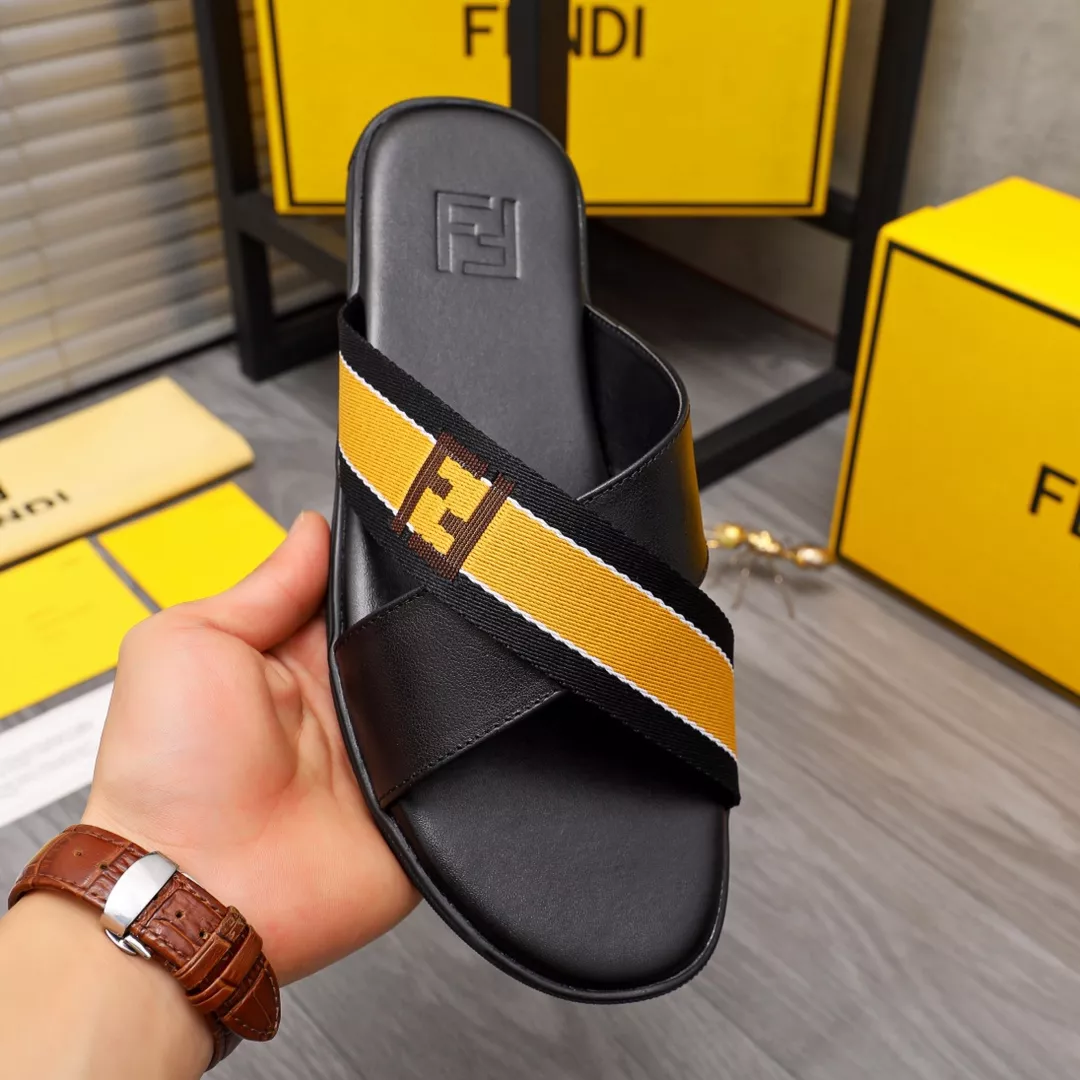 Reliable 3964 Fendi Slippers For Men