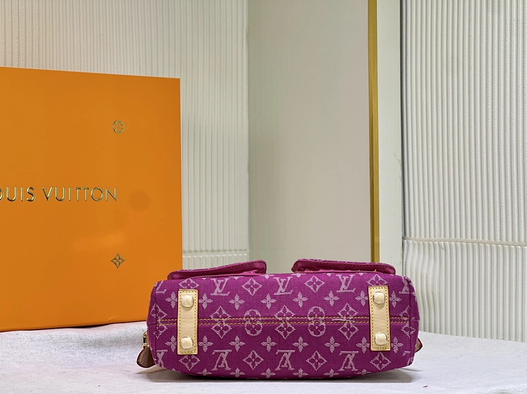 Reliable 4001 Louis Vuitton AAA Quality Shoulder Bags For Women