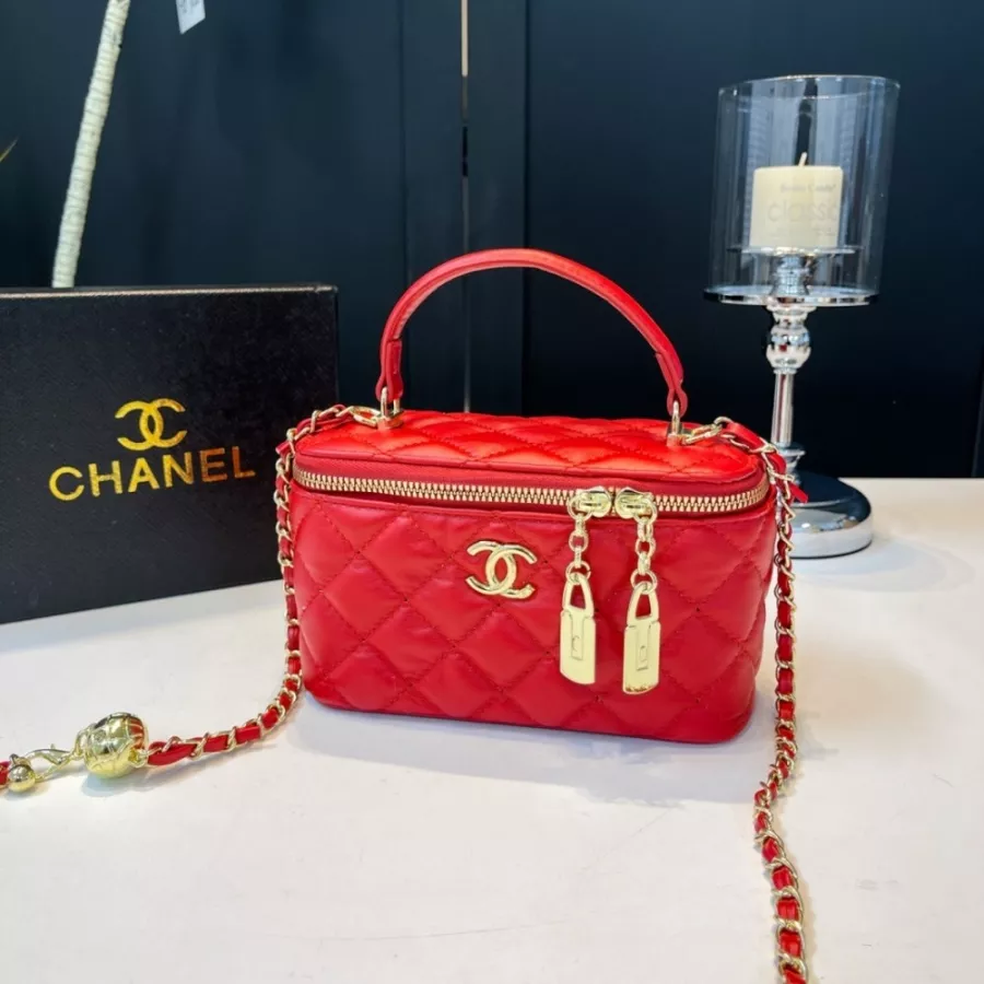 Reliable 4050 Chanel Messenger Bags For Women