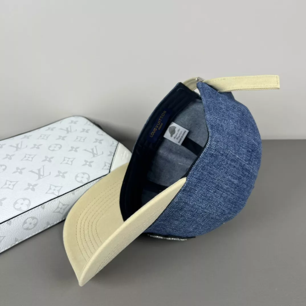 Reliable 4099 Louis Vuitton LV Caps