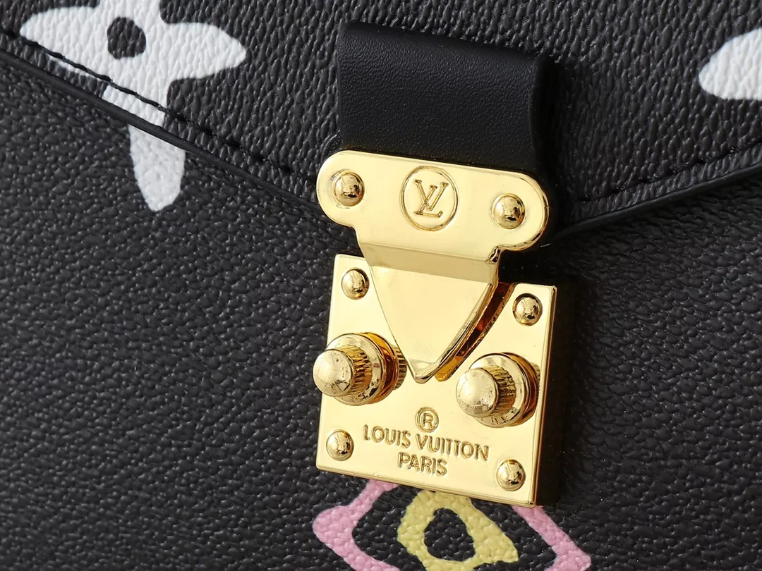 Reliable 4107 Louis Vuitton AAA Quality Messenger Bags For Women