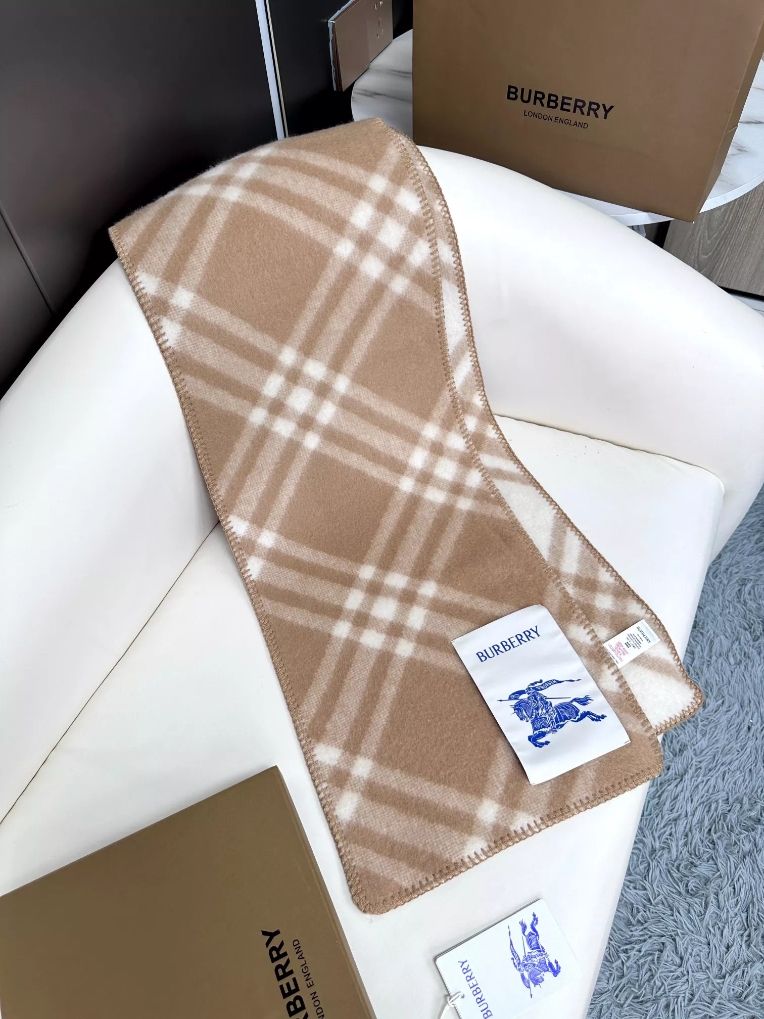 Reliable 4240 Burberry Scarf For Women