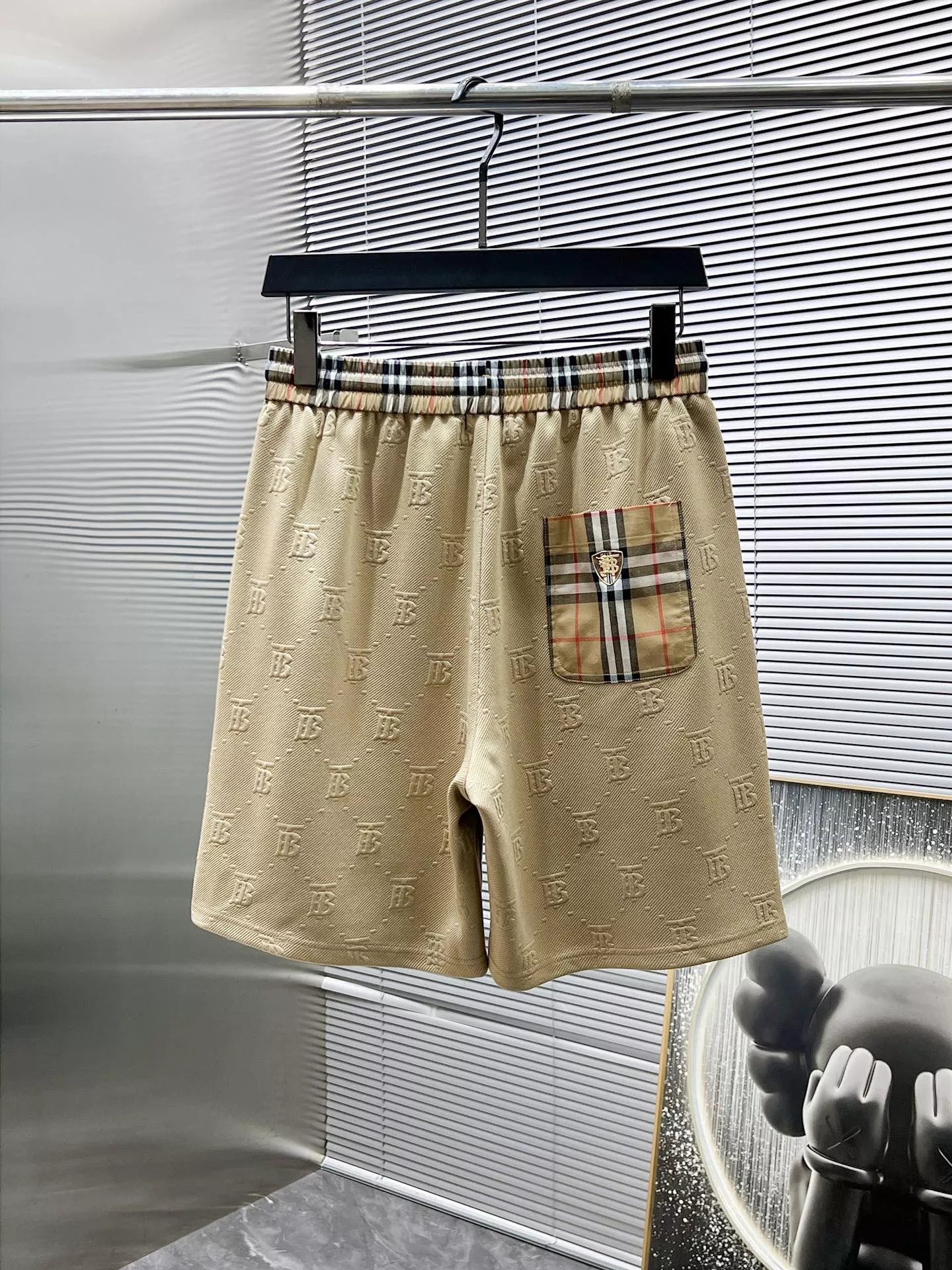 Reliable 4324 Burberry Tracksuits Short Sleeved For Men