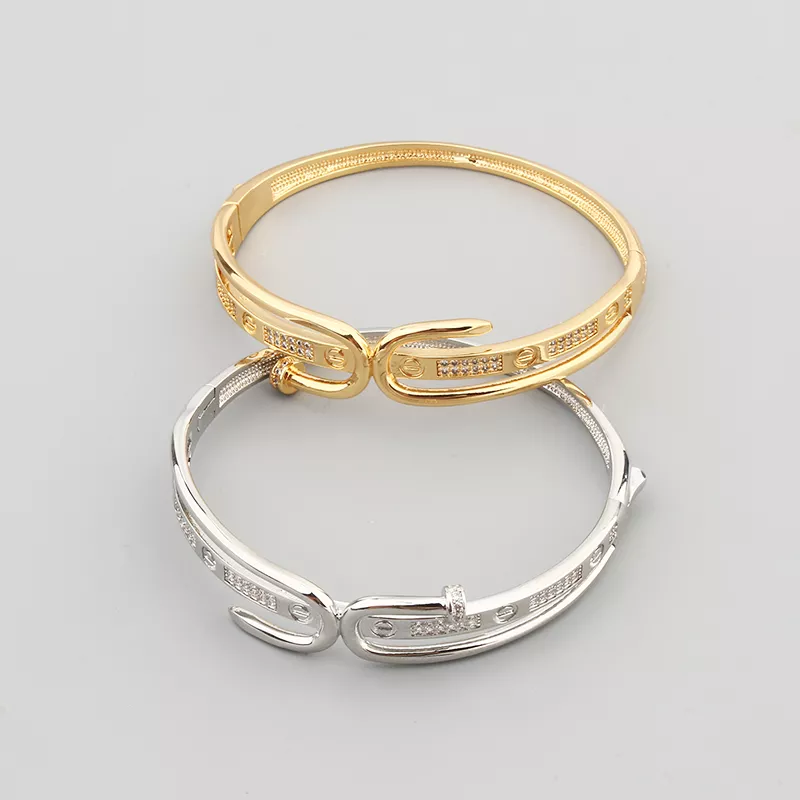 Reliable 4488 Cartier bracelets