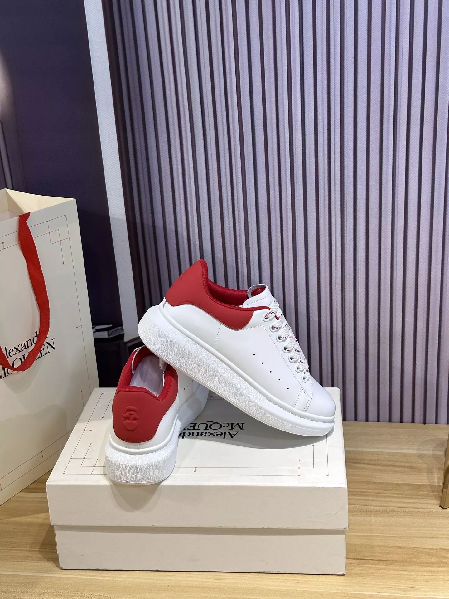 Reliable 4896 Alexander McQueen Casual Shoes For Men