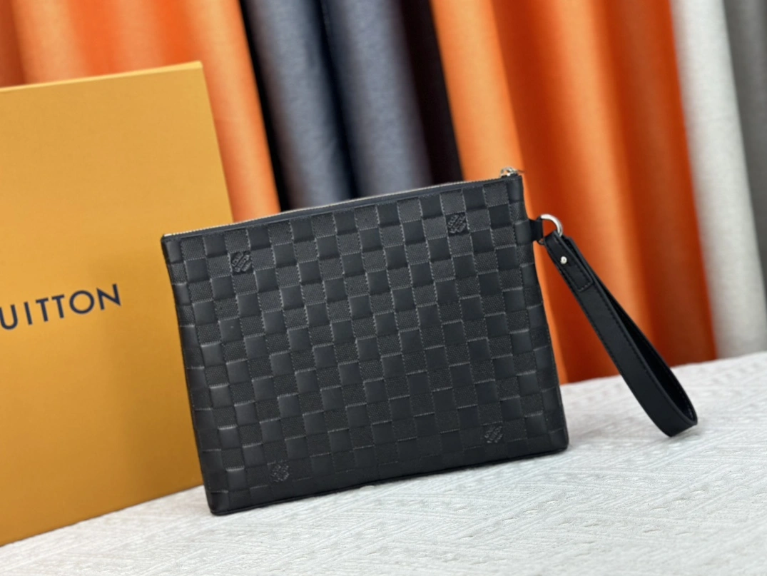 Reliable 4905 Louis Vuitton AAA Man Wallets