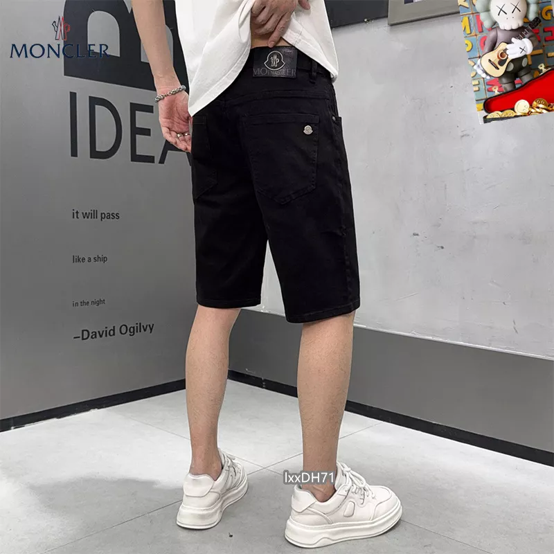 Reliable 5025 Moncler Jeans For Men