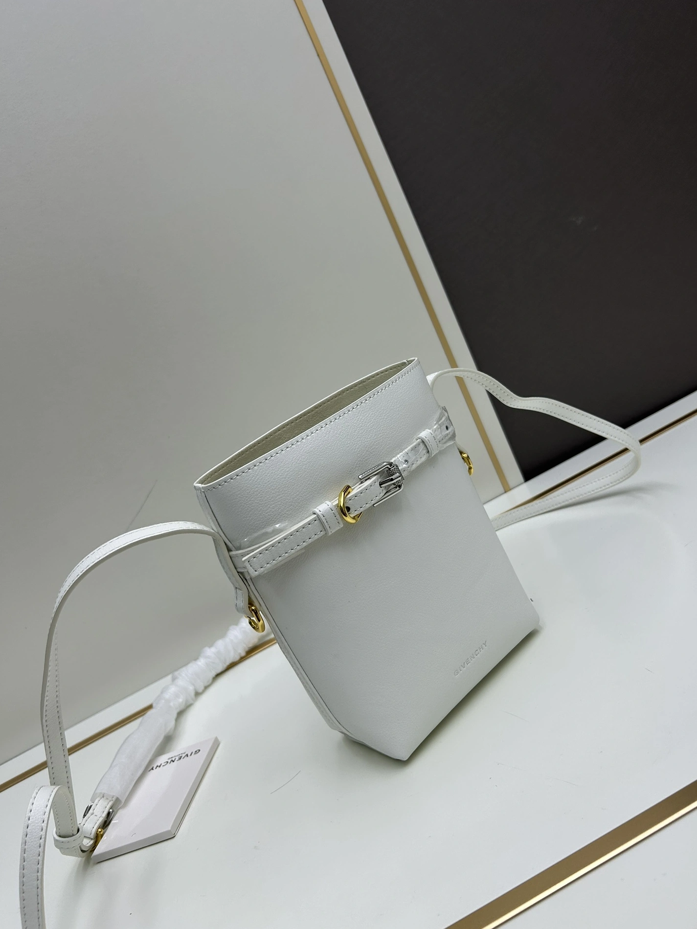 Reliable 5069 Givenchy AAA Quality Messenger Bags For Women