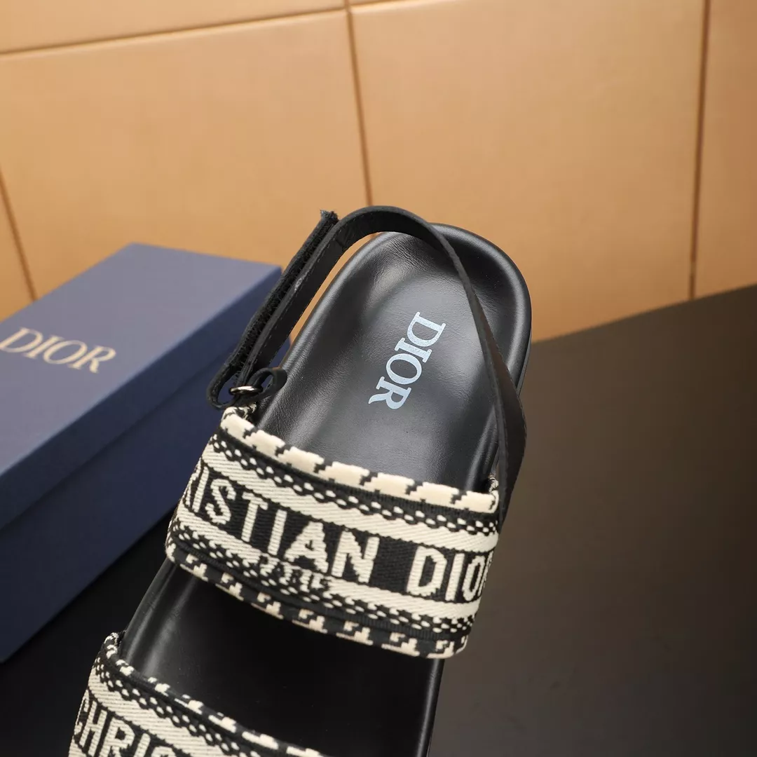 Reliable 5440 Christian Dior Sandal For Men
