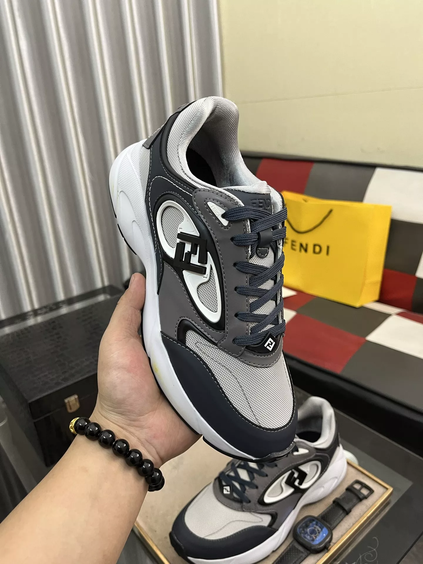 Reliable 5591 Fendi Casual Shoes For Men