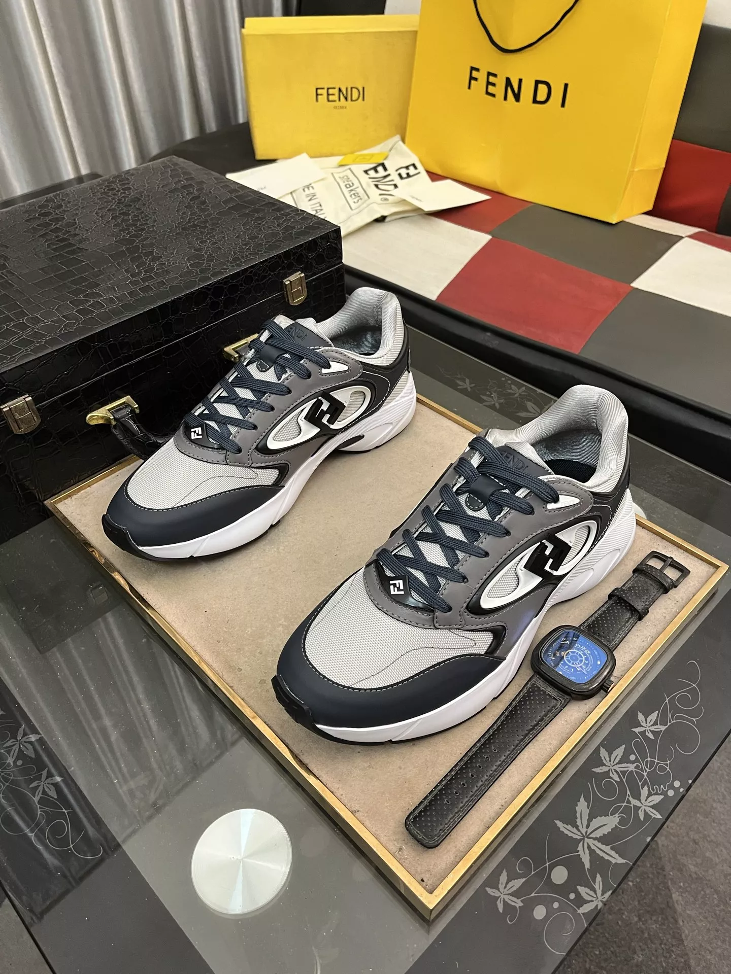 Reliable 5591 Fendi Casual Shoes For Men