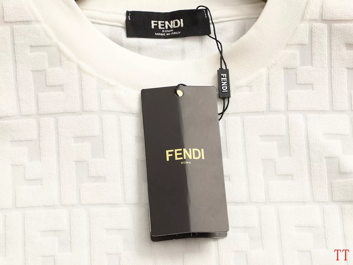Reliable 5607 Fendi T-Shirts Short Sleeved For Unisex