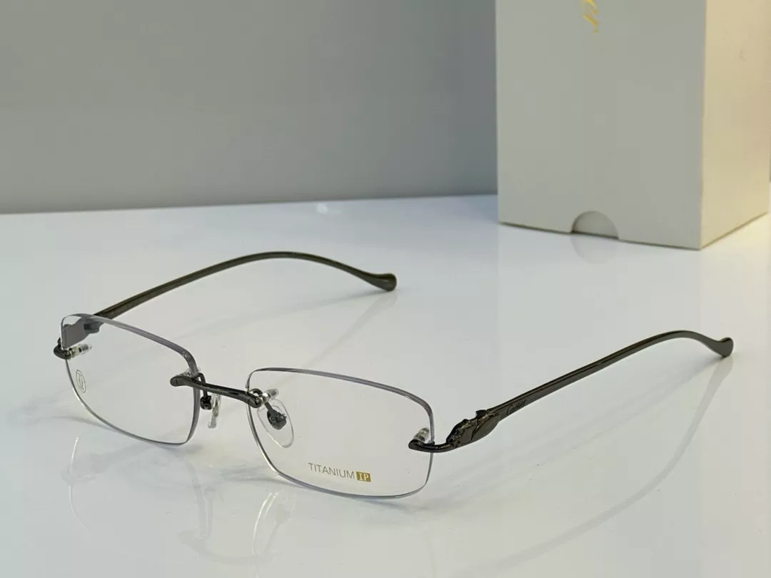 Reliable 5715 Cartier Goggles
