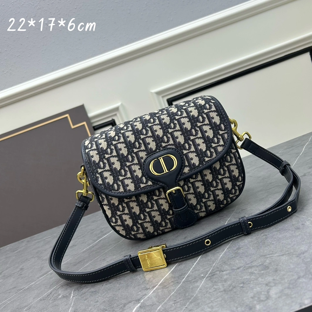 Reliable 5830 Christian Dior AAA Quality Messenger Bags For Women