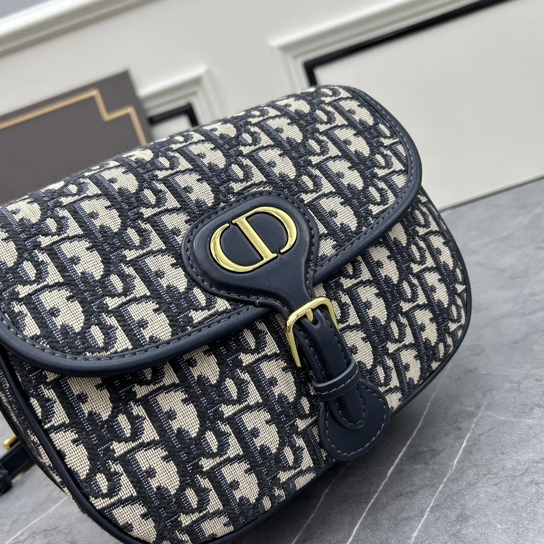 Reliable 5830 Christian Dior AAA Quality Messenger Bags For Women