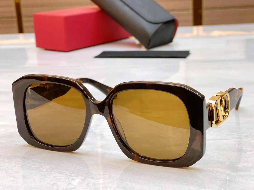Reliable 588 Valentino AAA Quality Sunglasses